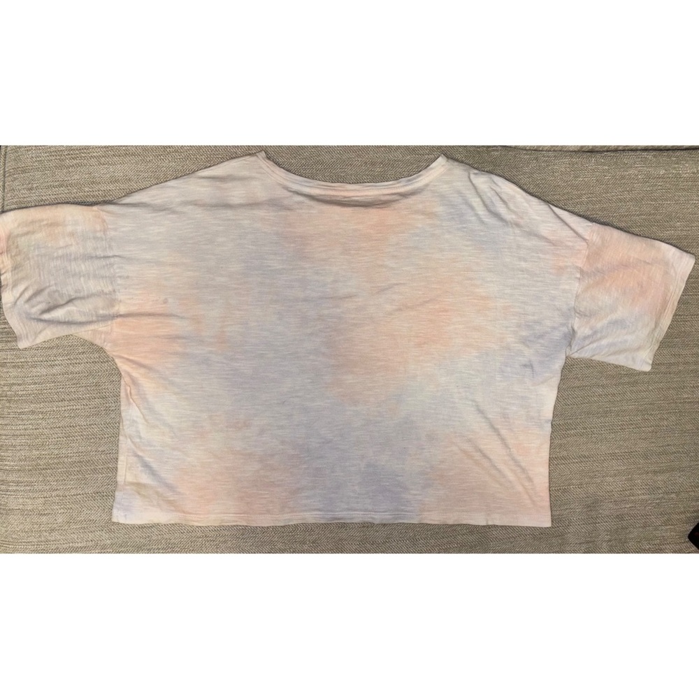 •AE• Boxy Cropped Tee - Picture 2 of 3